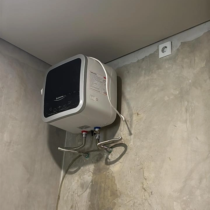 Servis Water Heater Ariston 4